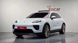 Porsche Macan 2025