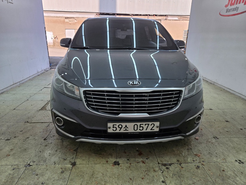 Kia Canival