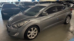 Hyundai Avante 2011