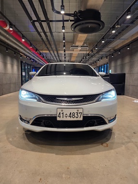 Chrysler 200 2015