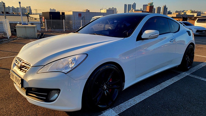 Hyundai Genesis 2009