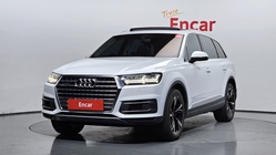 Audi Q7 2016