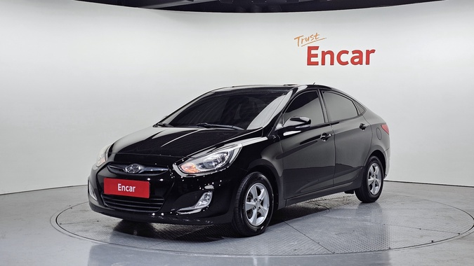 Hyundai Accent 2014