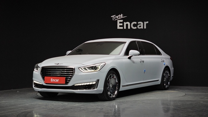 Genesis EQ900 2016