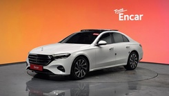 Mercedes-Benz E-Class 2024