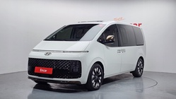 Hyundai Staria 2025