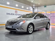 Hyundai Sonata 2009
