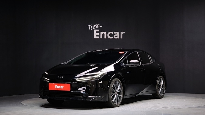 Toyota Prius 2025
