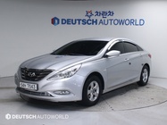 Hyundai Sonata 2011