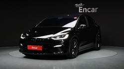 Tesla Model X 2023
