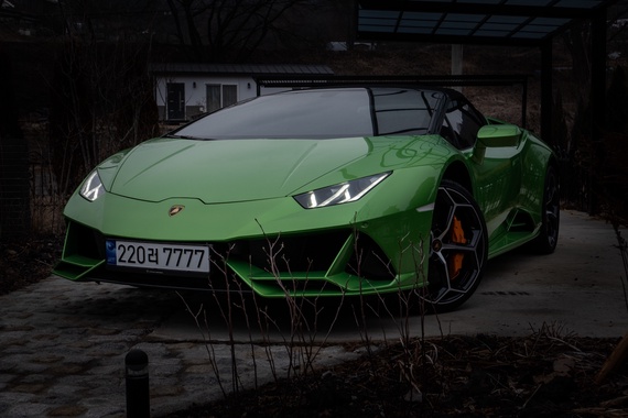 Lamborghini Huracan 2024