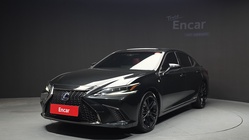 Lexus ES 2022