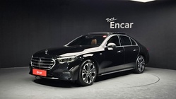 Mercedes-Benz E-Class 2025