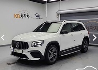 Mercedes-Benz GLB-Class 2021