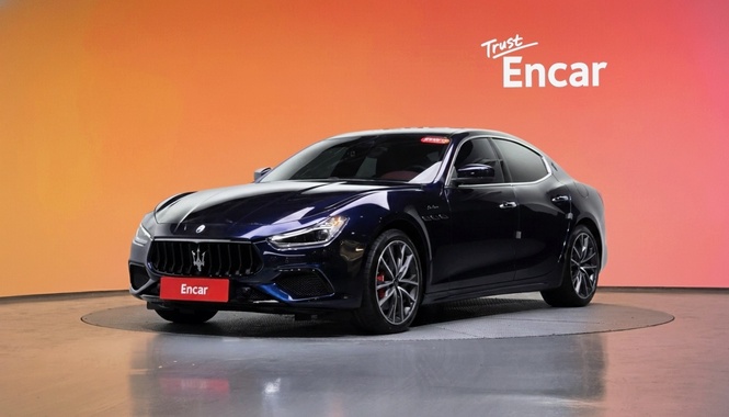 Maserati Ghibli 2022