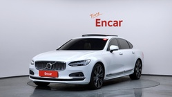 Volvo S90 2022