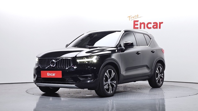 Volvo XC40 2021