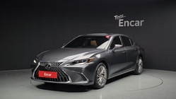 Lexus ES 2023