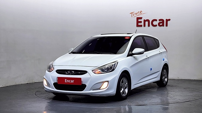 Hyundai Accent 2011