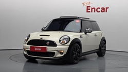 MINI Cooper 2010