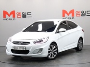 Hyundai Accent 2015
