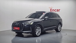 Audi Q7 2021