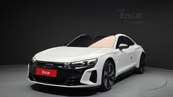 Audi e-tron 2021