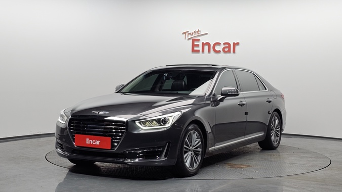 Genesis EQ900 2017