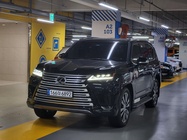 Lexus LX 2025