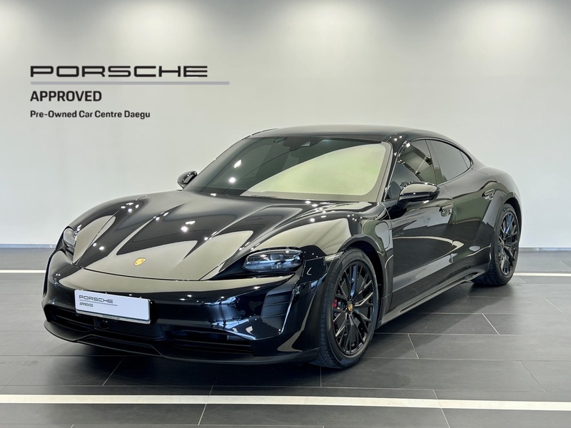 Porsche Taycan
