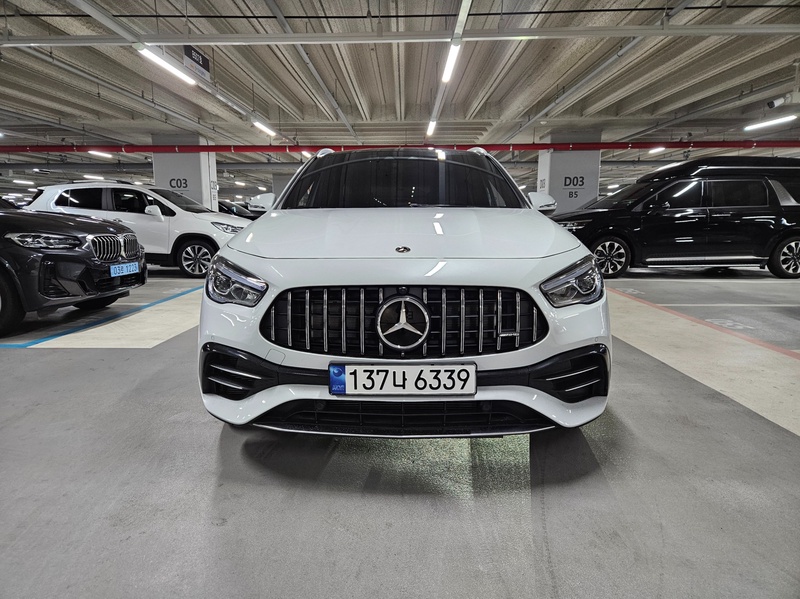 Mercedes-Benz GLA-Class
