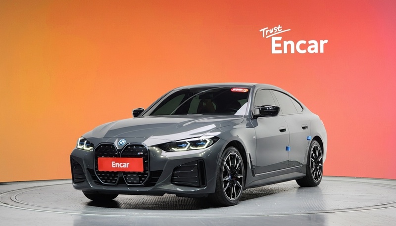 BMW i4