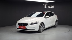 Volvo V40 2016