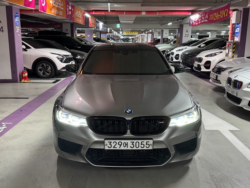 BMW M5