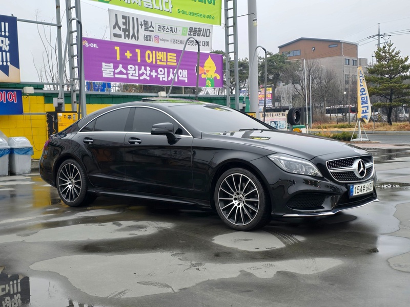 Mercedes-Benz CLS-Class