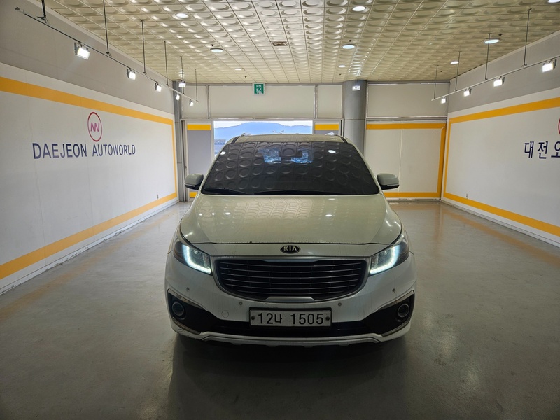 Kia Canival