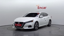 Nissan Altima 2019