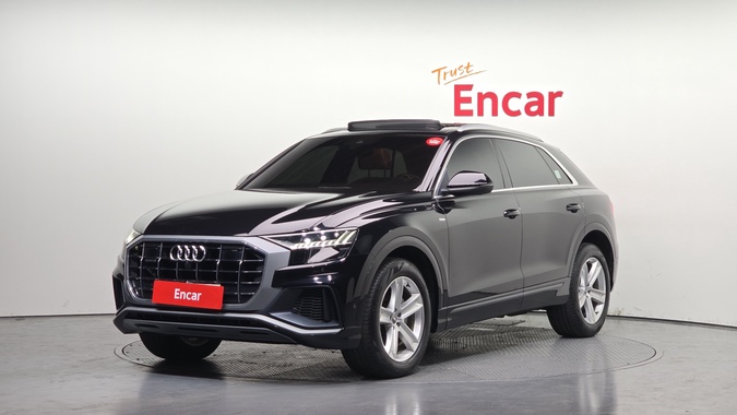 Audi Q8 2021