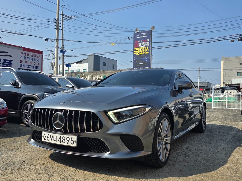 Mercedes-Benz CLS-Class