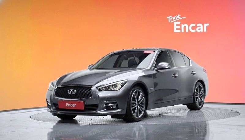 Infiniti Q50