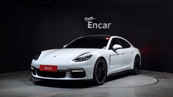 Porsche Panamera 2018