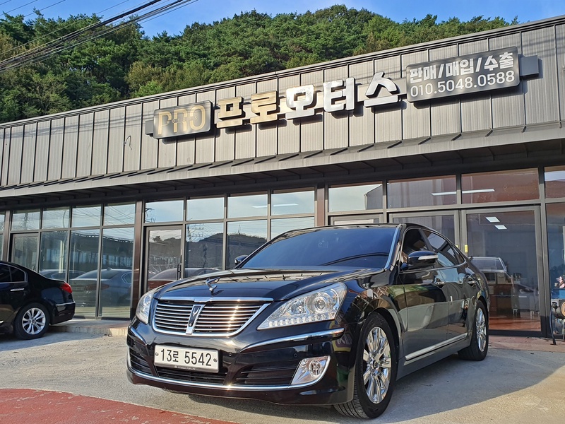 Hyundai Equus