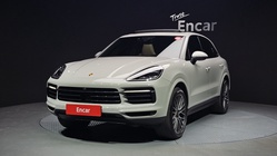 Porsche Cayenne 2021