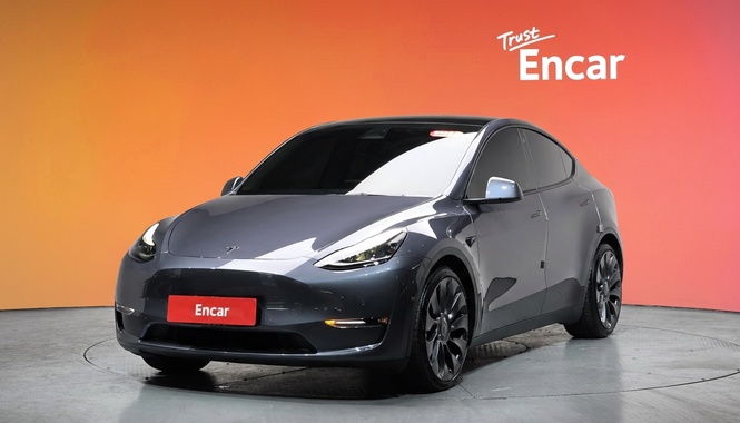 Tesla Model Y 2022