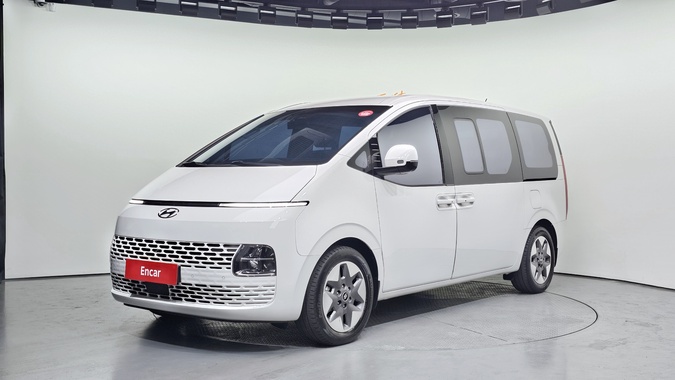 Hyundai Staria 2023