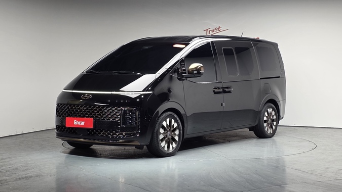 Hyundai Staria 2021