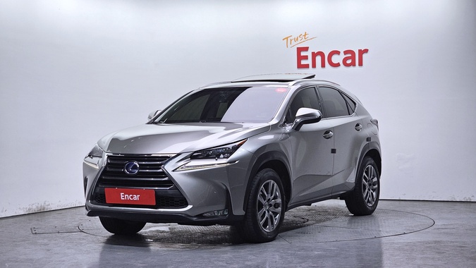 Lexus NX 2016
