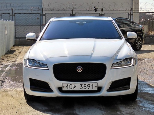 Jaguar XF 2018