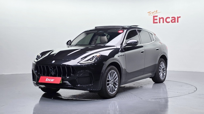 Maserati Grecale 2023