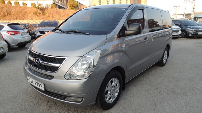 Hyundai Starex 2013